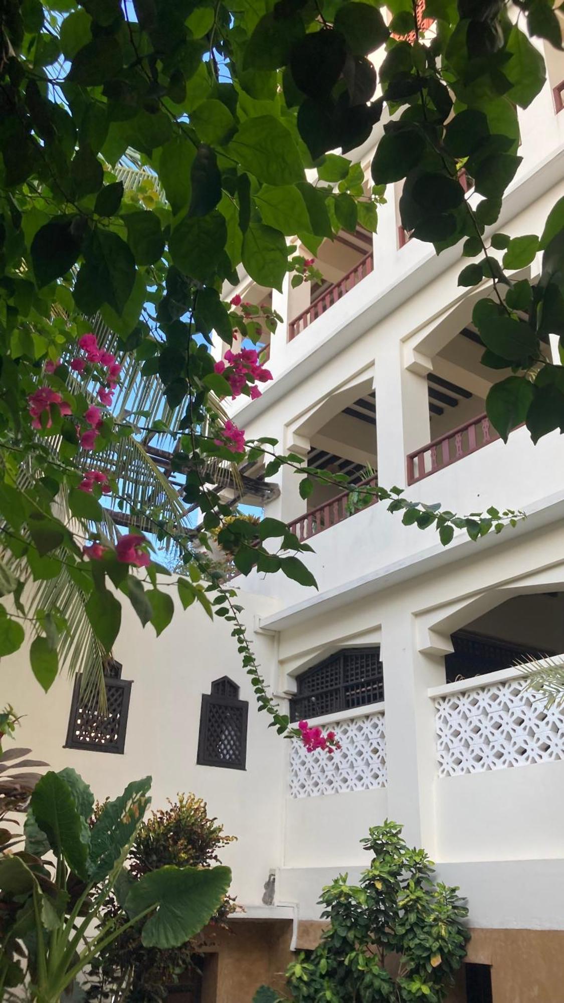 לאמו Msafini Hotel מראה חיצוני תמונה